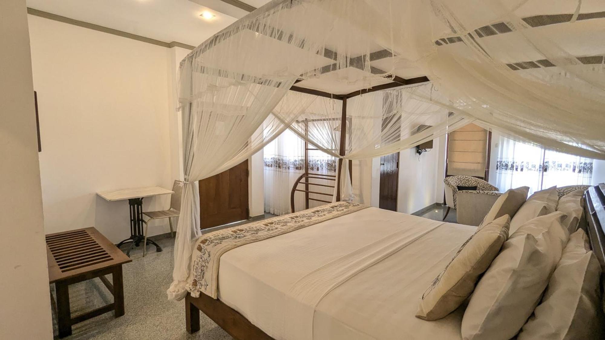 Suriya Arana Bed & Breakfast