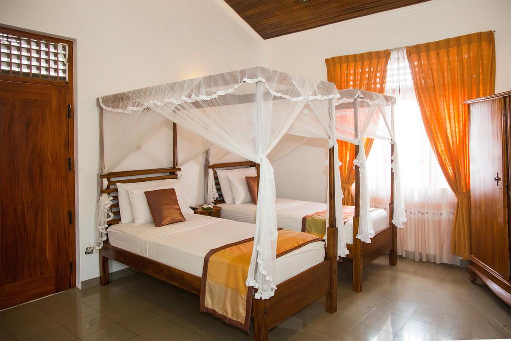 Suriya Arana Negombo