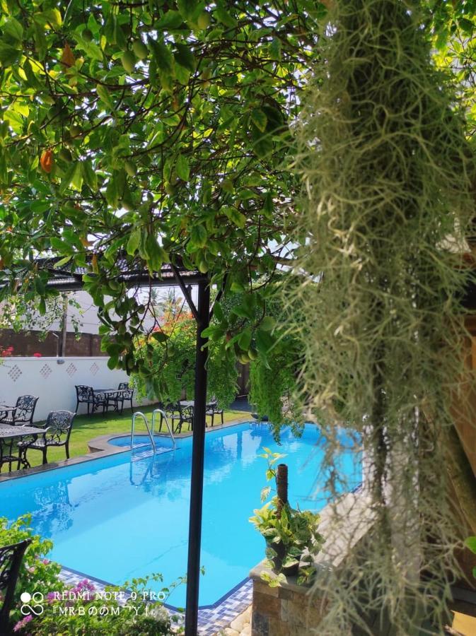 Bed & Breakfast Suriya Arana Negombo
