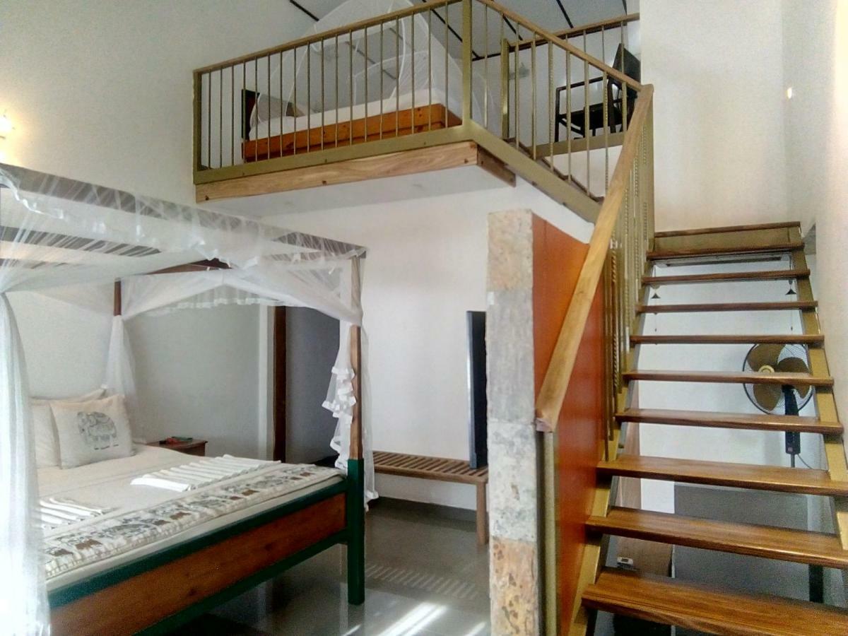 Suriya Arana Bed & Breakfast 2*