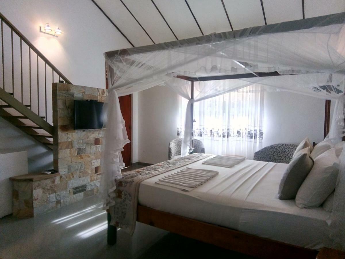 Suriya Arana Bed & Breakfast